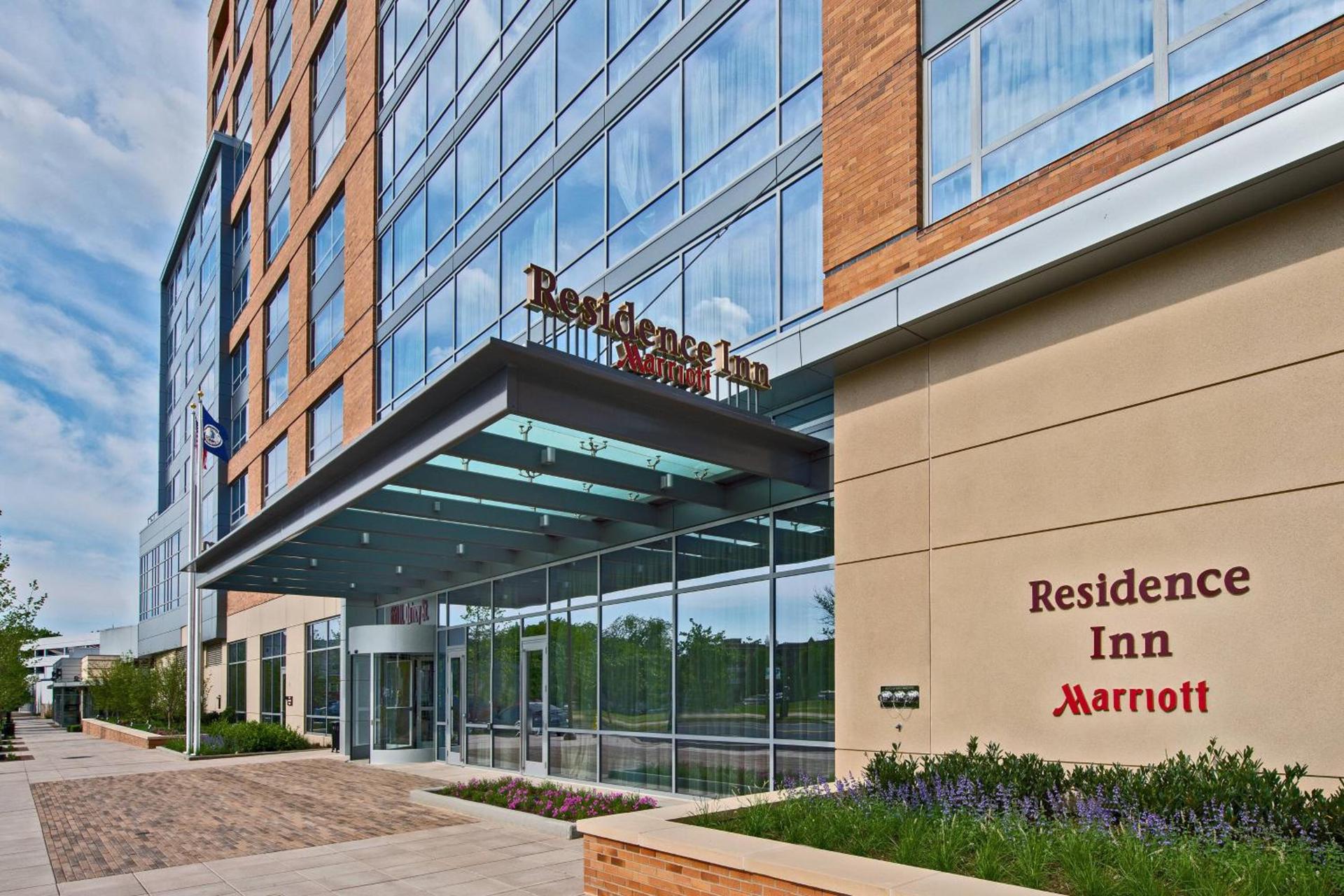 Residence Inn by Marriott Arlington Ballston photo 2
