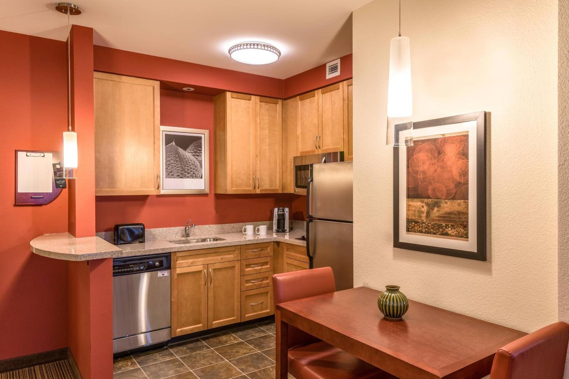 Residence Inn by Marriott Arlington Ballston photo 10