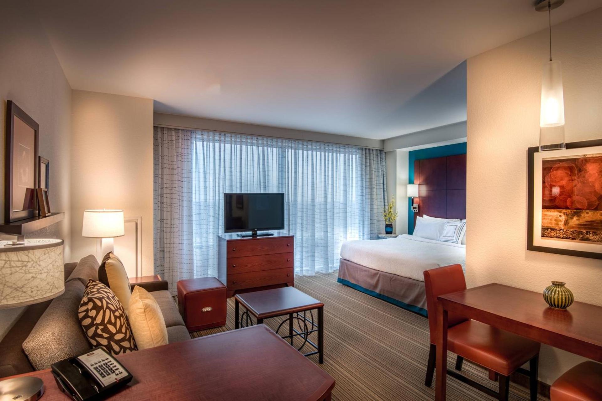 Residence Inn by Marriott Arlington Ballston photo 7