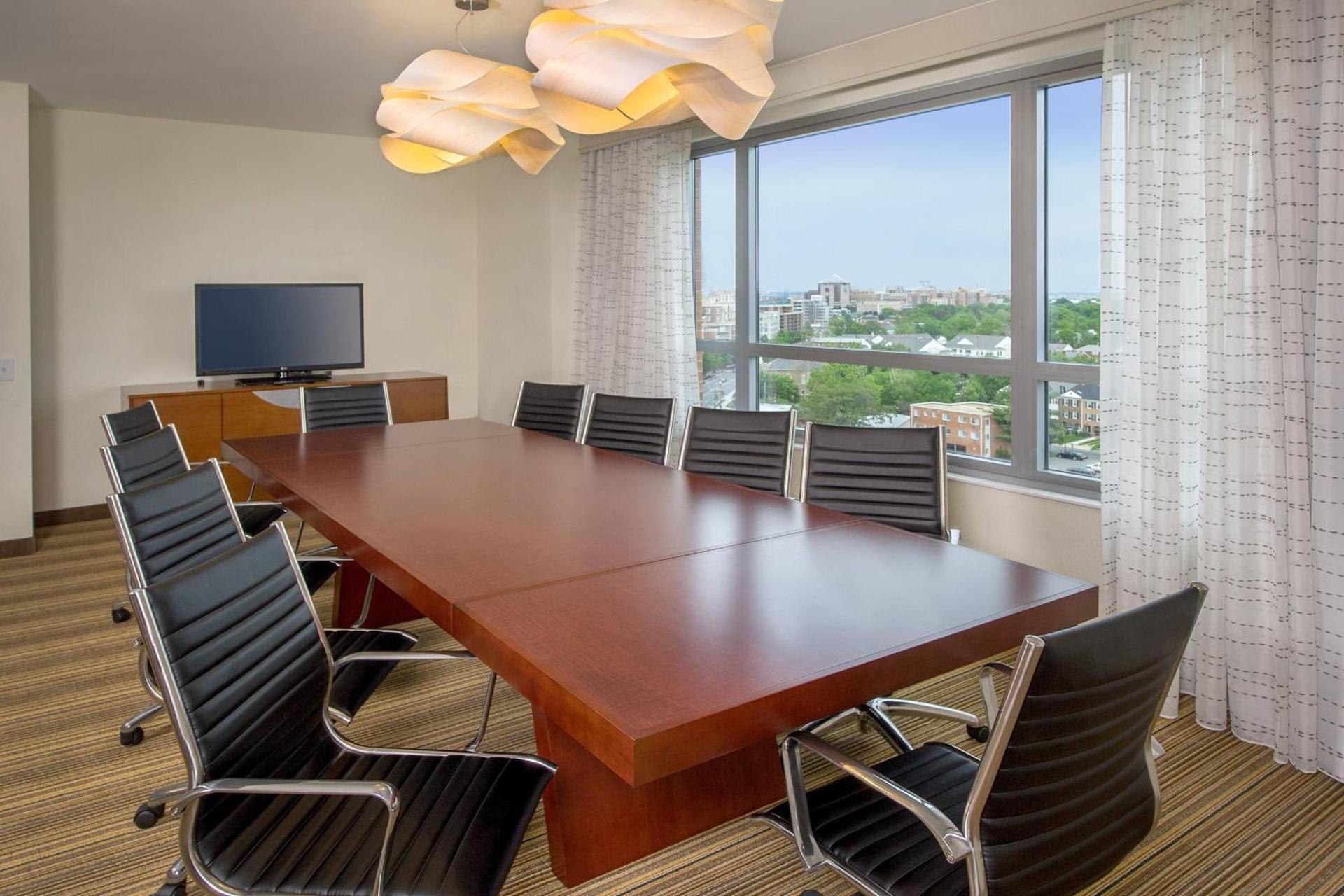 Residence Inn by Marriott Arlington Ballston photo 19