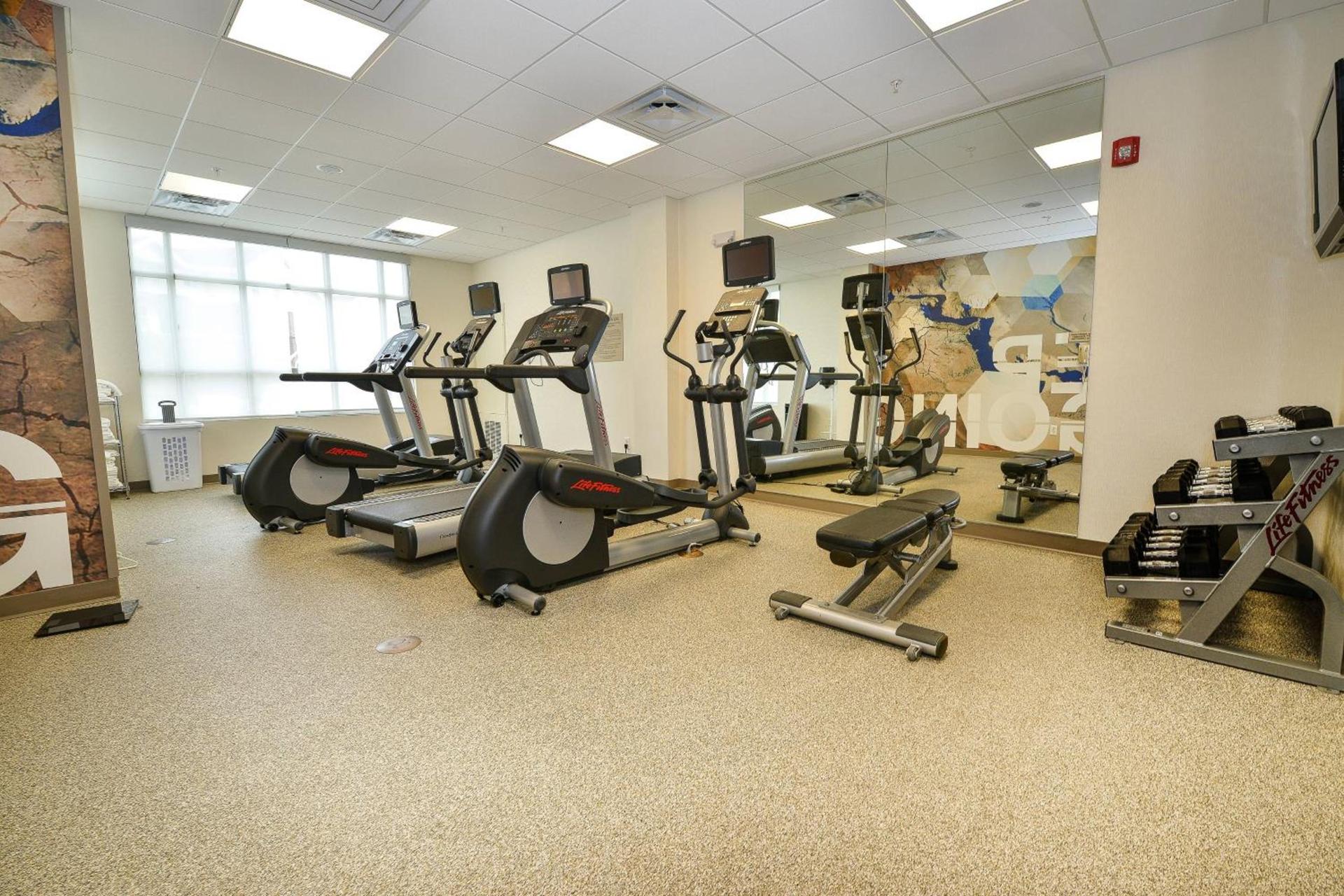 SpringHill Suites by Marriott Grand Forks photo 21