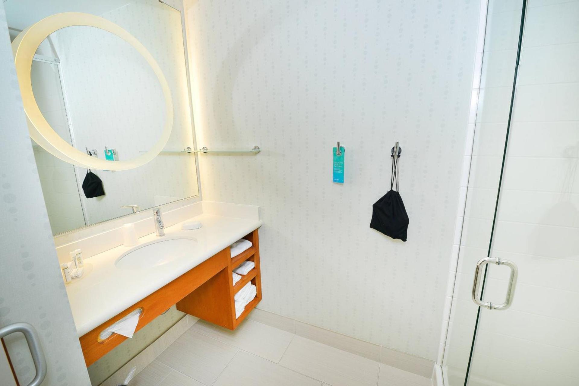 SpringHill Suites by Marriott Grand Forks photo 13