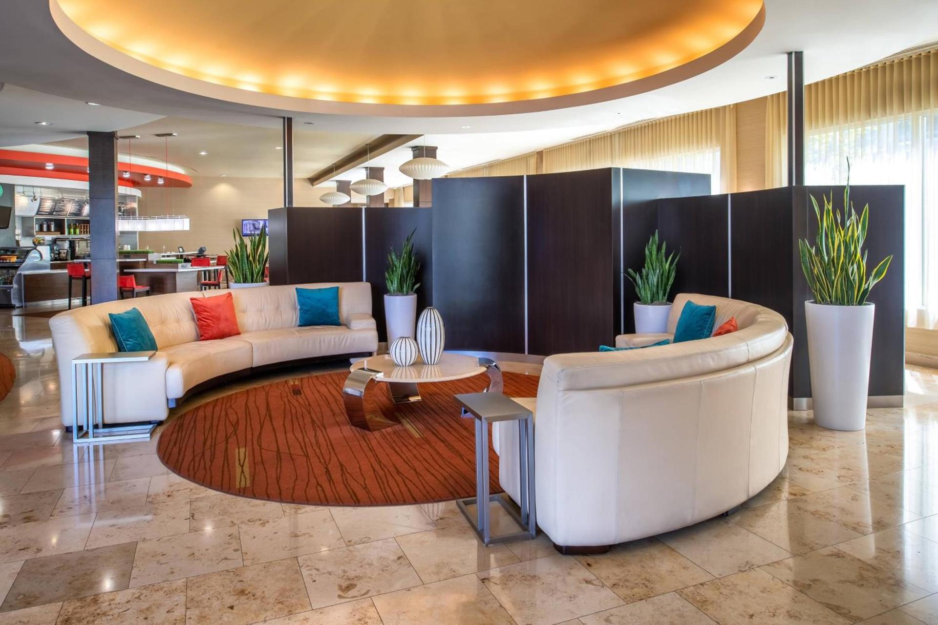 Courtyard by Marriott Sacramento Cal Expo photo 2