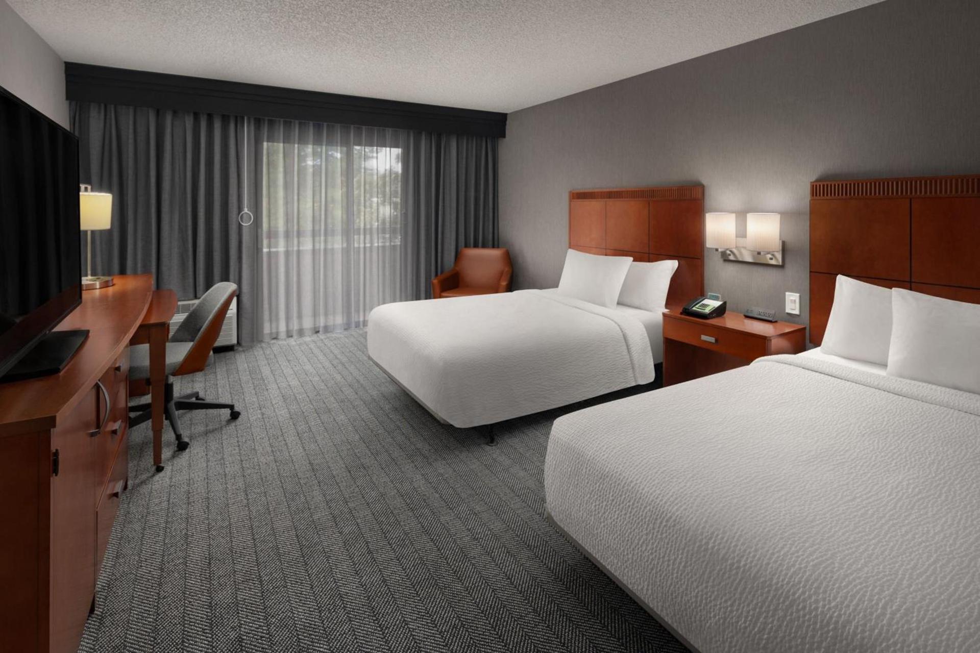 Courtyard by Marriott Portland Beaverton photo 9