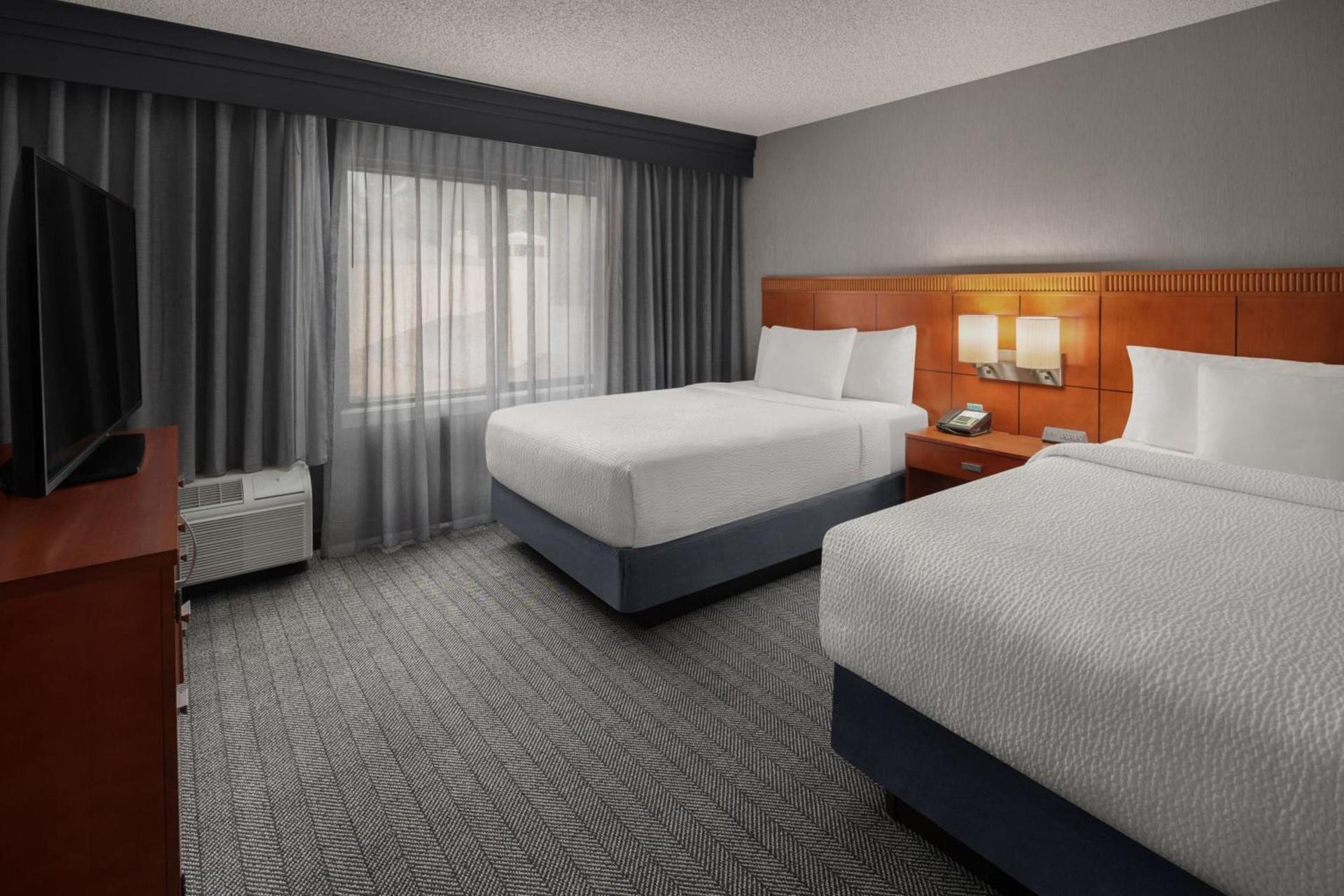 Courtyard by Marriott Portland Beaverton photo 22