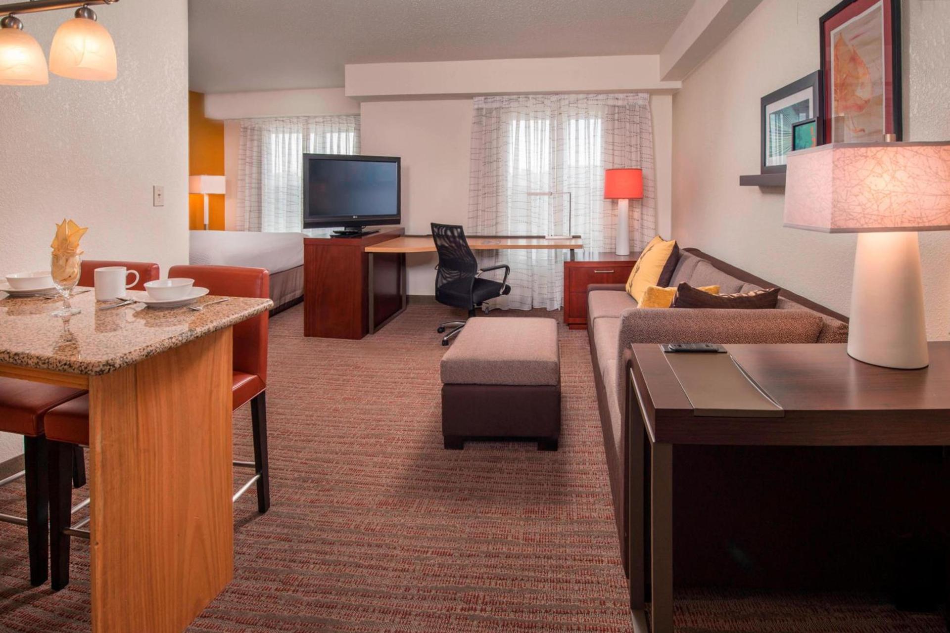 Residence Inn Frederick photo 8