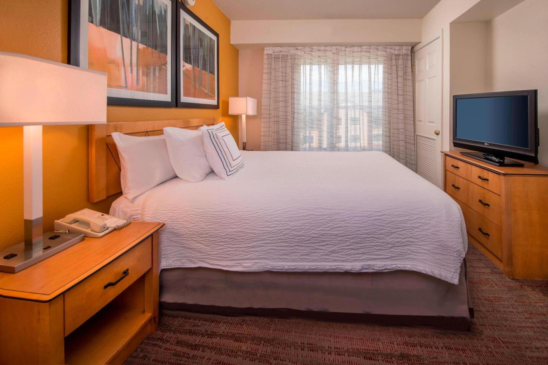 Residence Inn Frederick photo 14