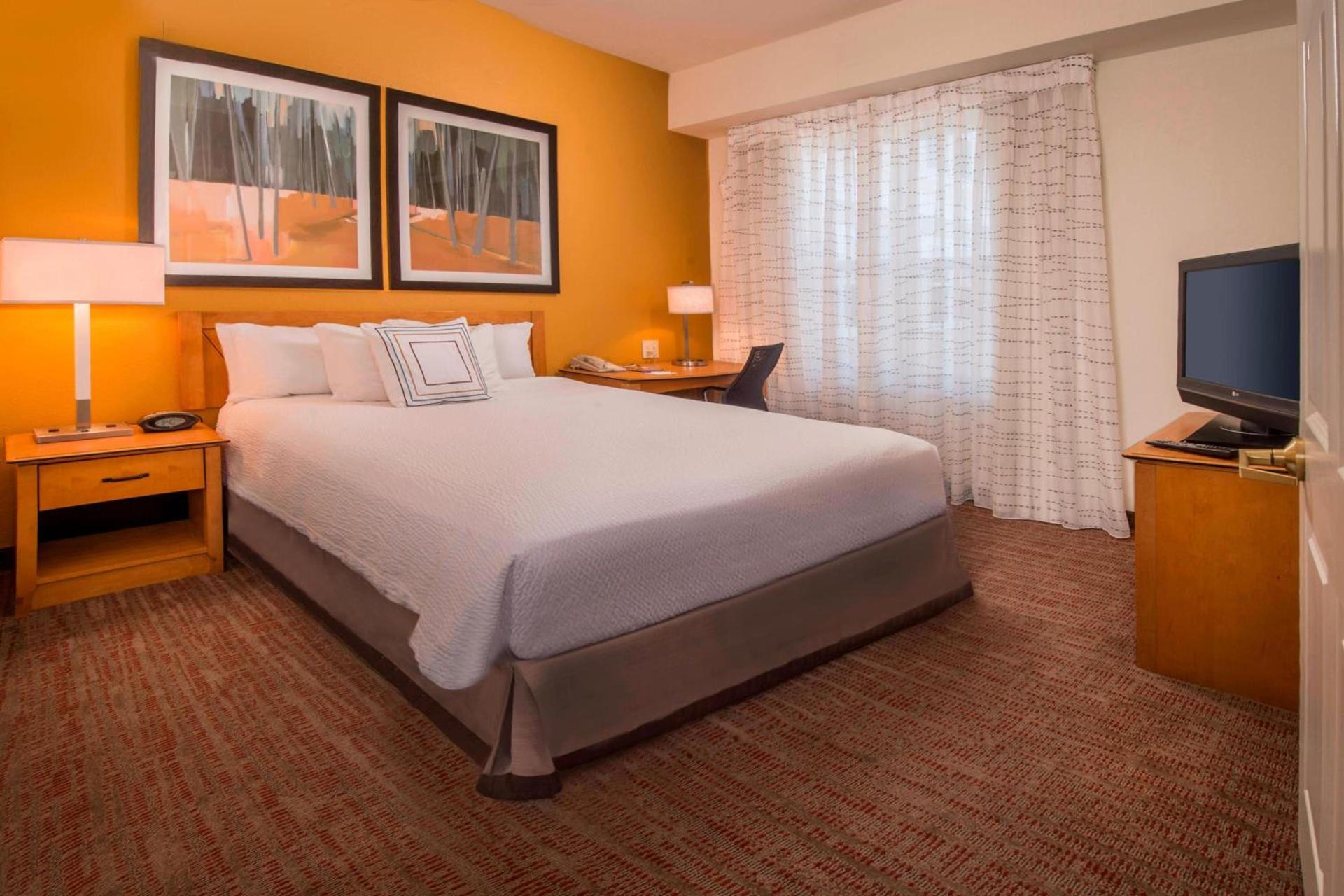 Residence Inn Frederick photo 19