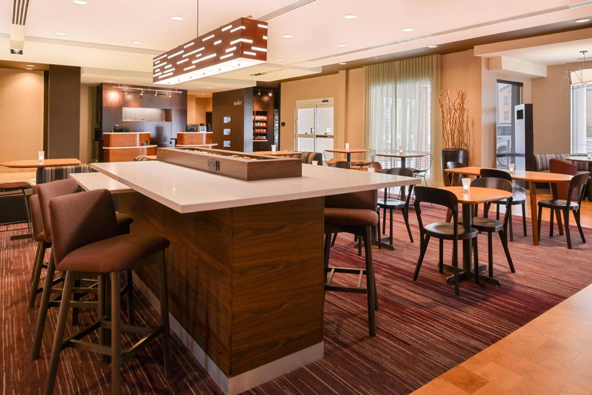 Courtyard by Marriott Toledo North photo 18