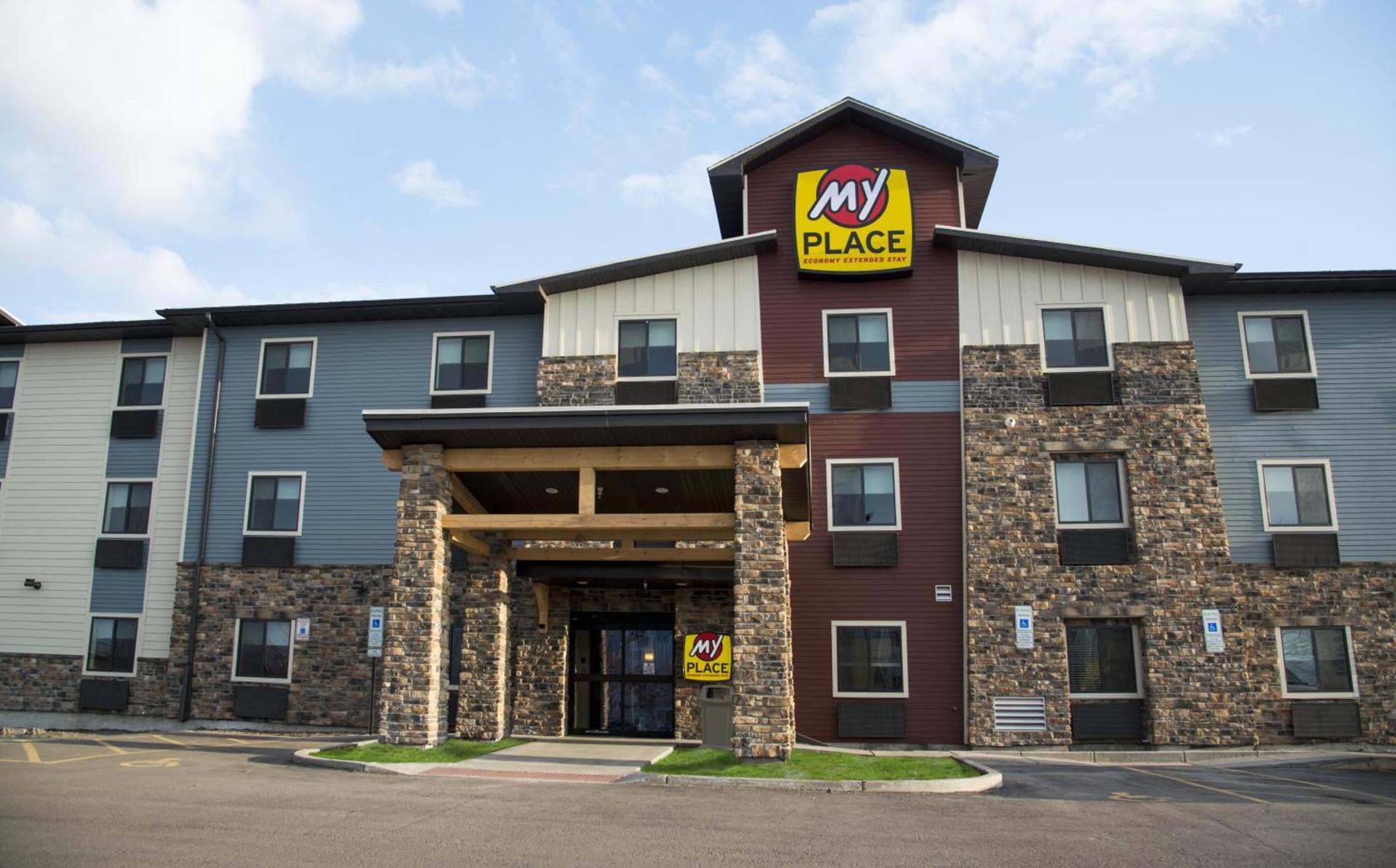 My Place Hotel - Sioux Falls, SD photo 1