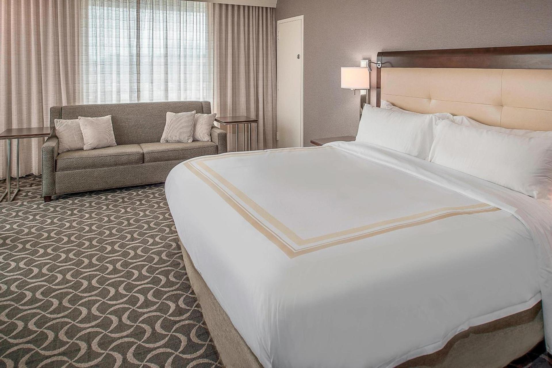 Marriott St. Louis Airport photo 13