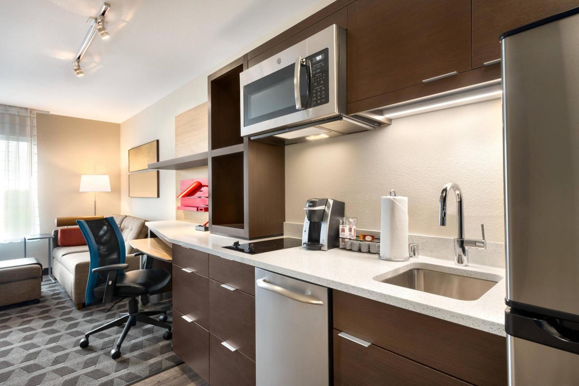 TownePlace Suites by Marriott Milwaukee Grafton photo 19