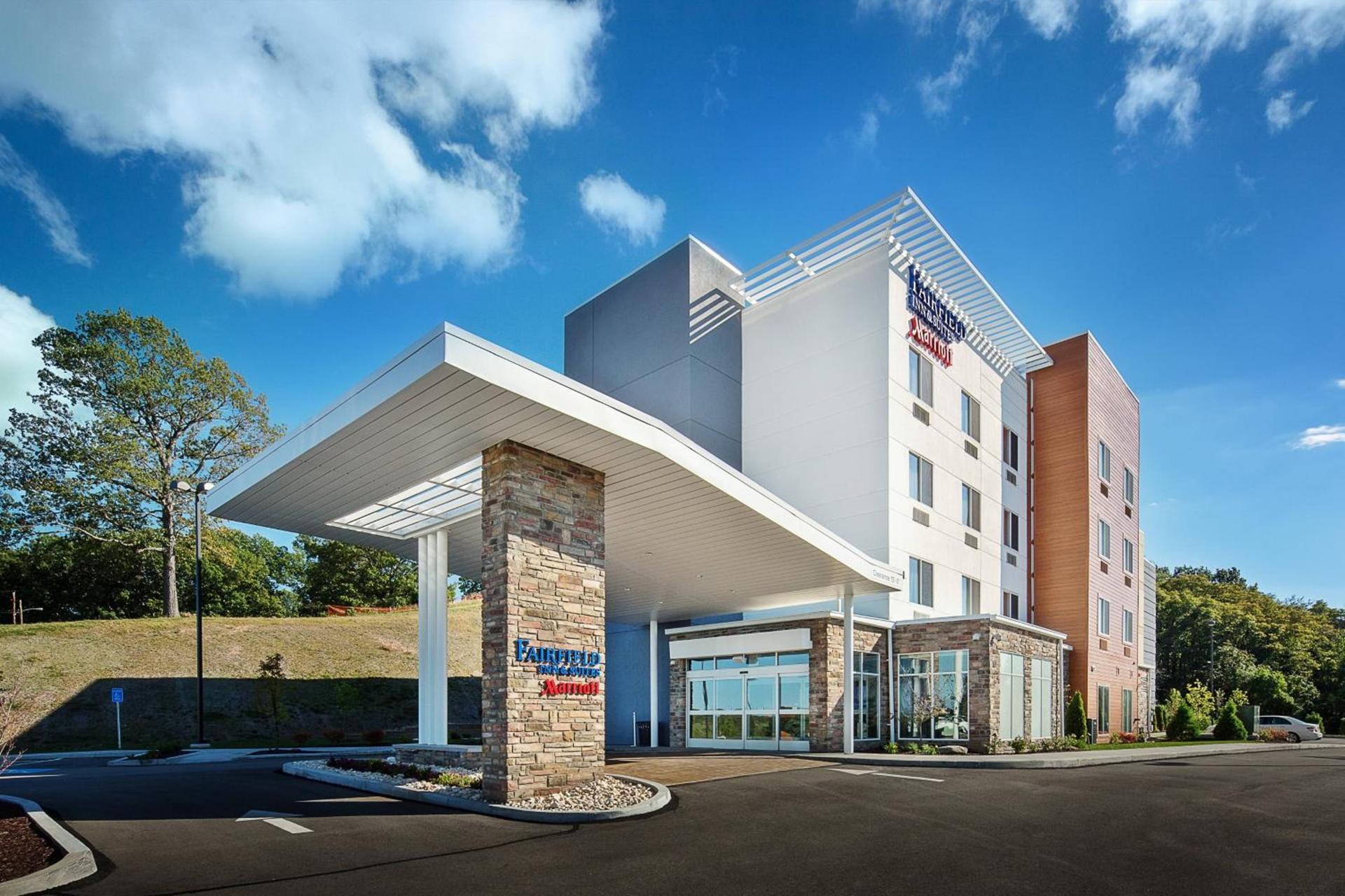 Fairfield Inn and Suites by Marriott Monaca photo 3