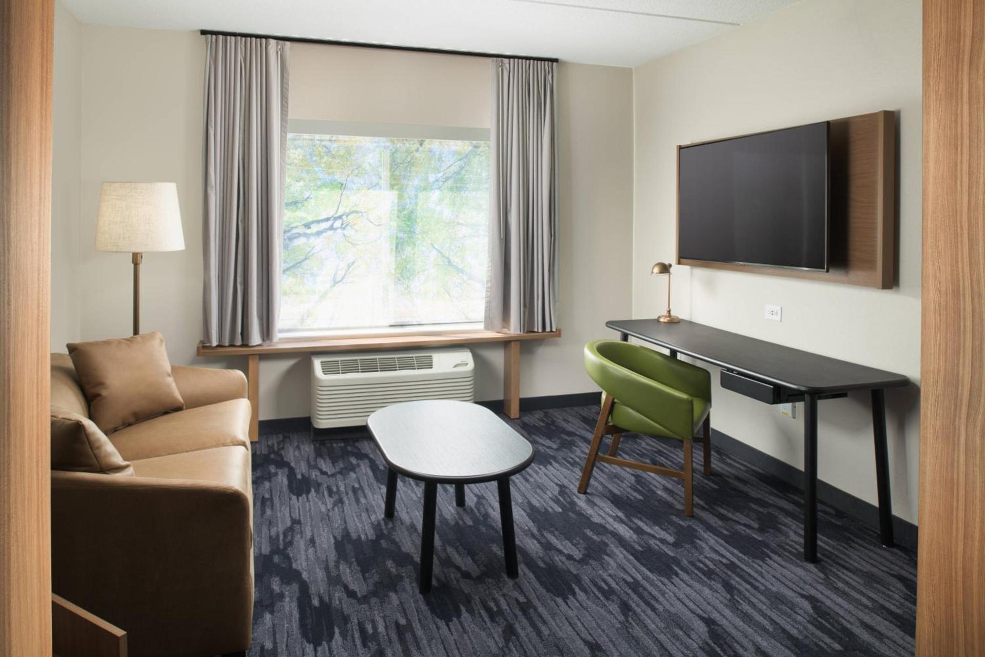 Fairfield Inn & Suites by Marriott Athens photo 19