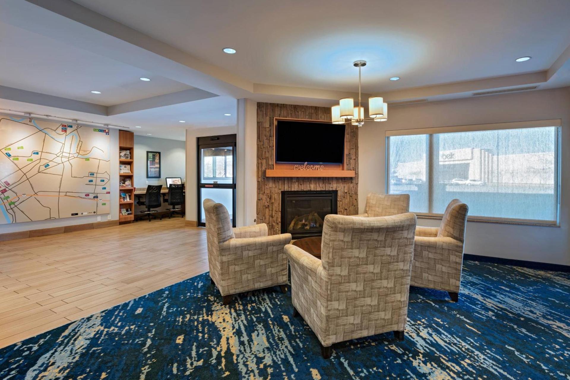 TownePlace Suites by Marriott Monroe photo 7