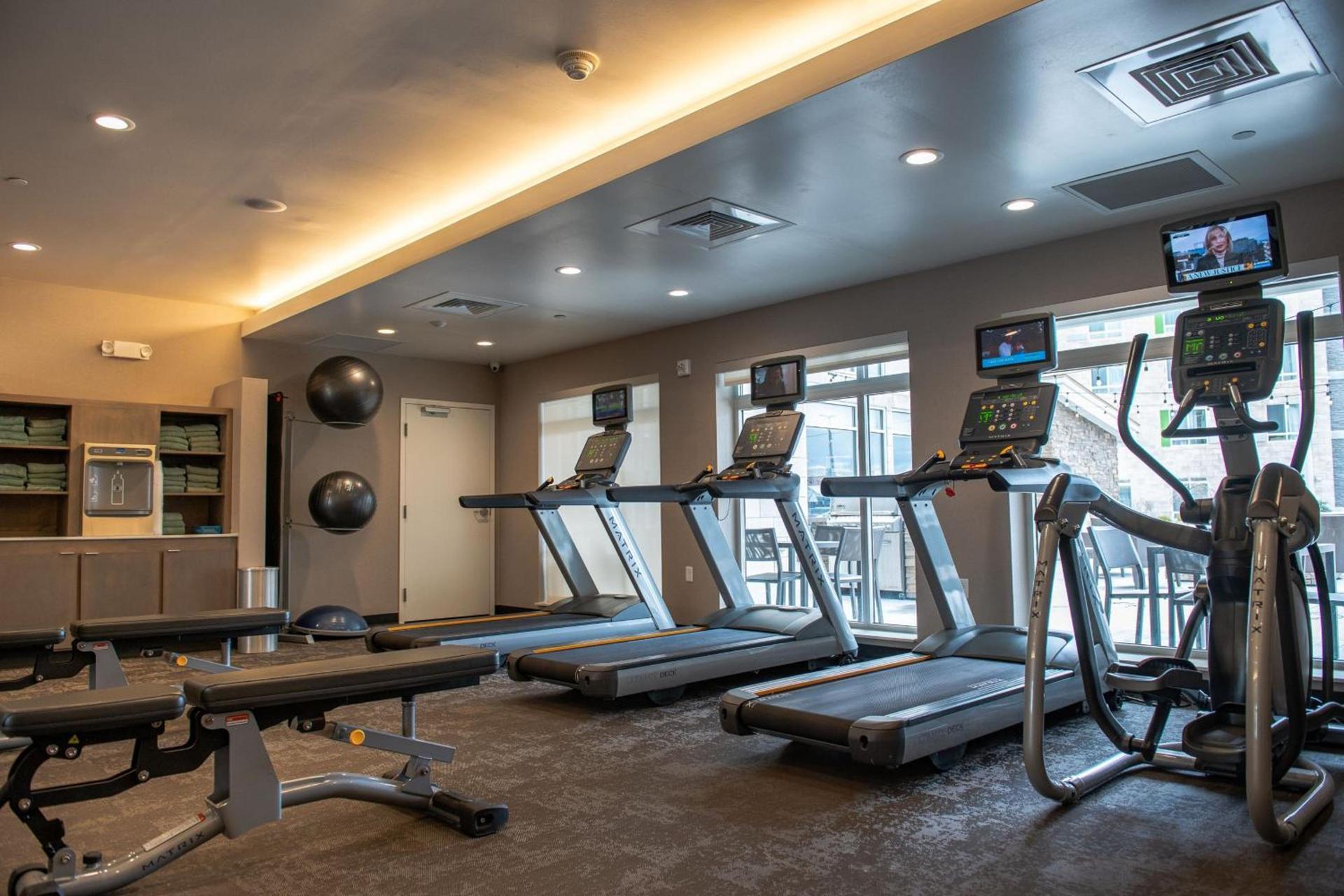 Residence Inn by Marriott Toledo West photo 15
