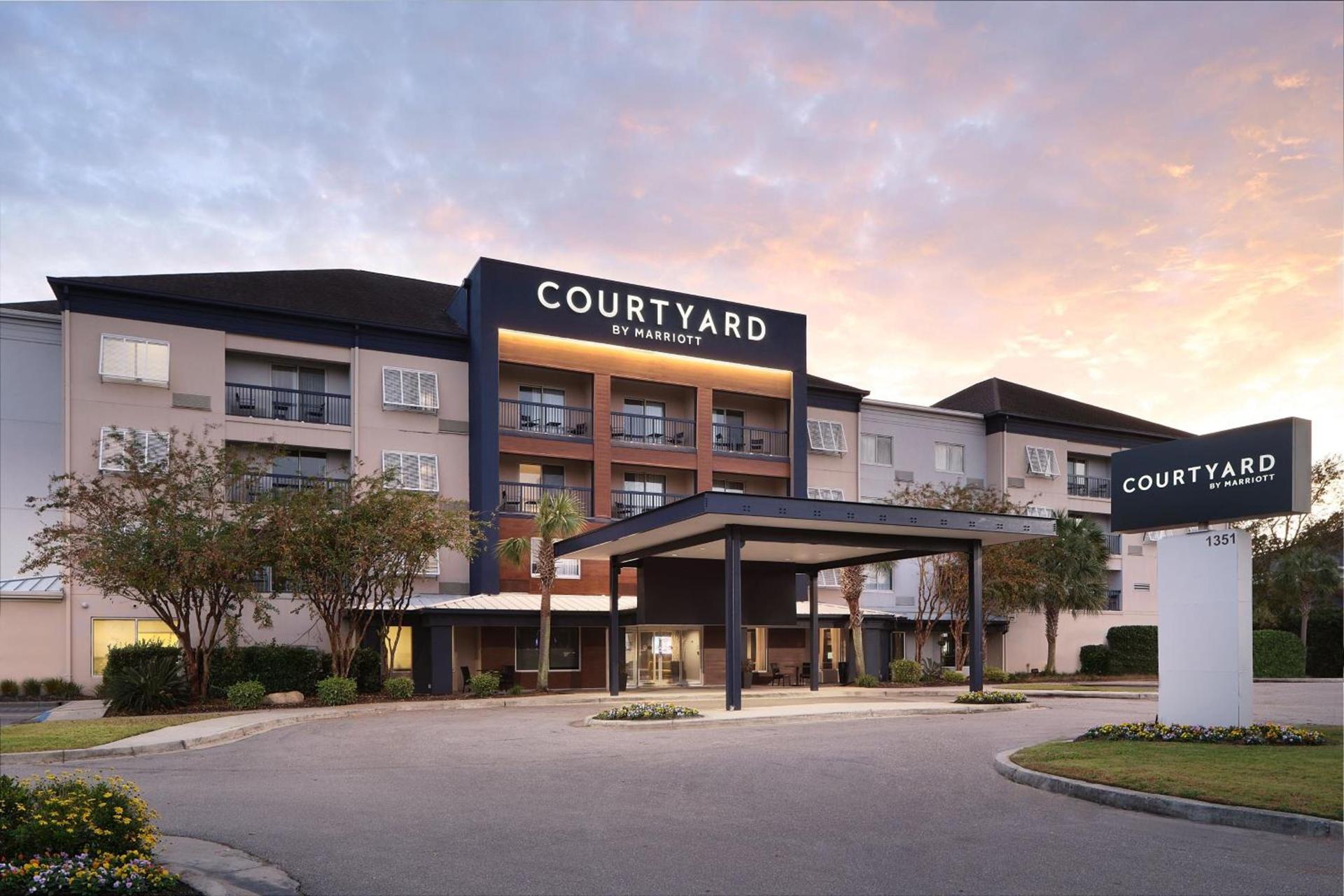 Courtyard by Marriott Myrtle Beach Broadway photo 1