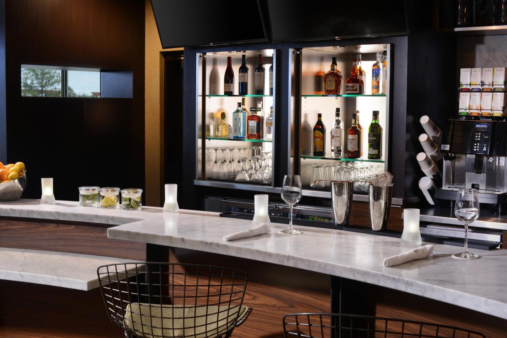 Courtyard by Marriott Dallas Plano/The Colony photo 20
