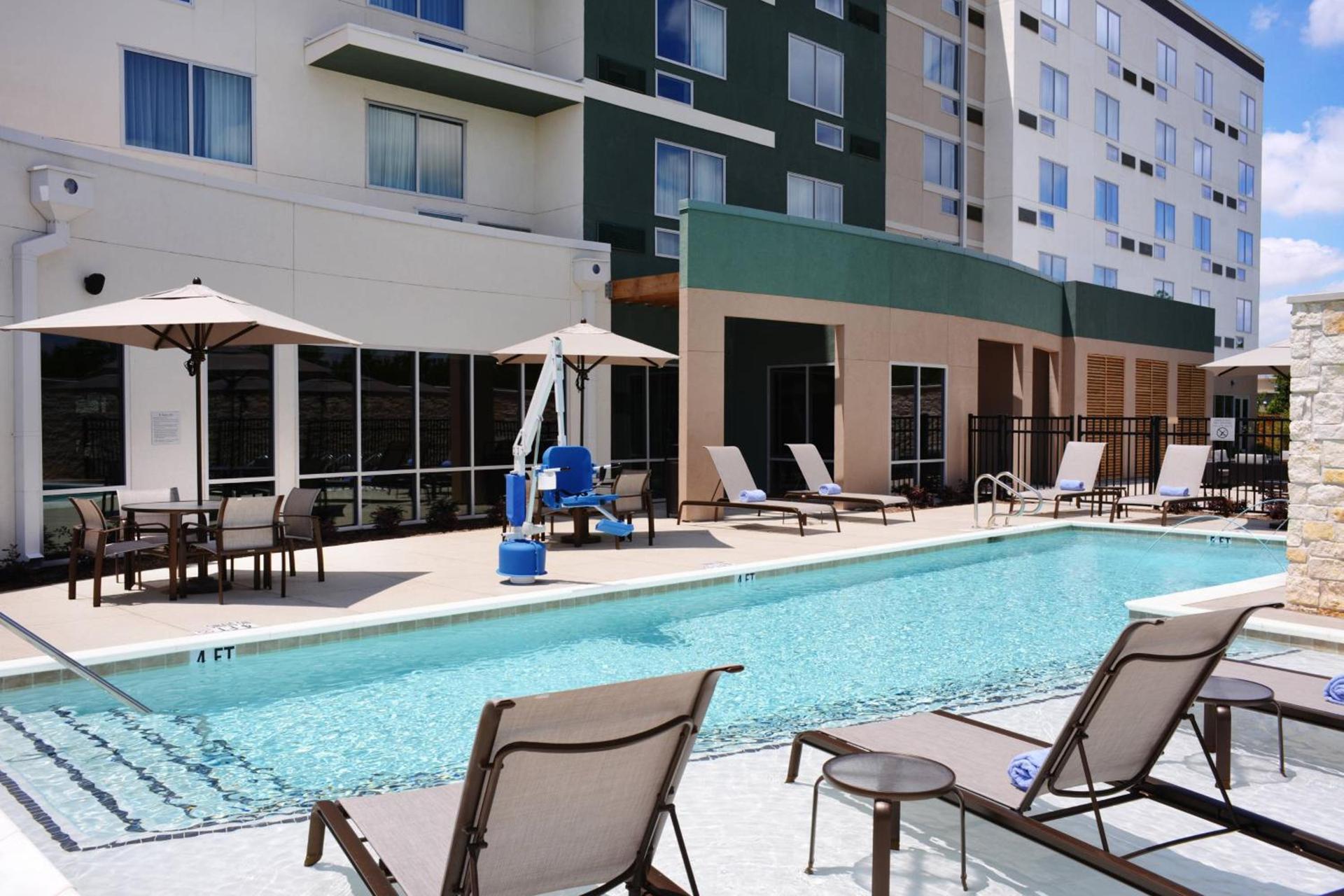 Courtyard by Marriott Dallas Plano/The Colony photo 27