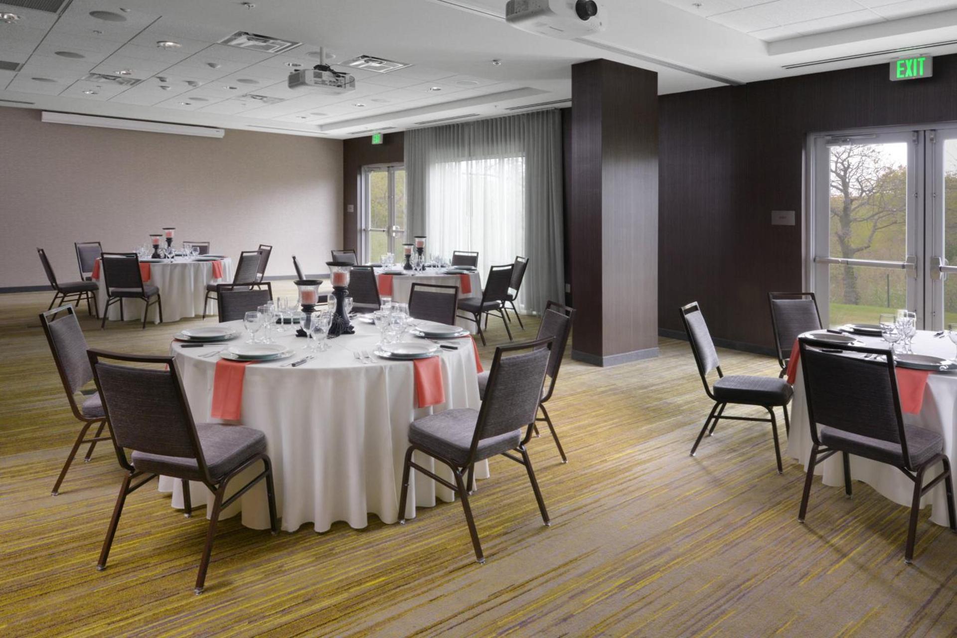 Courtyard by Marriott Dallas Plano/The Colony photo 30
