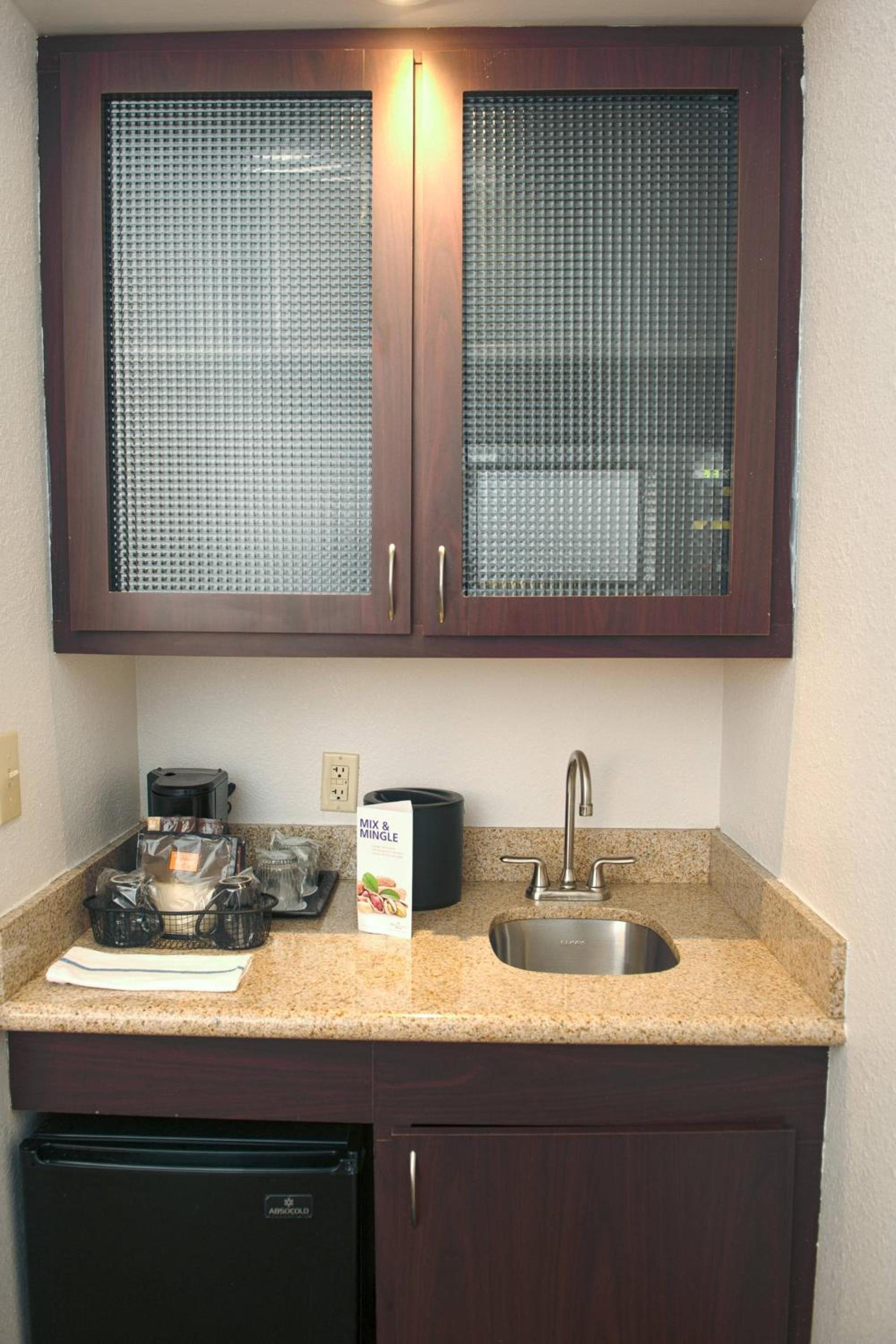 SpringHill Suites Houston Pearland photo 12