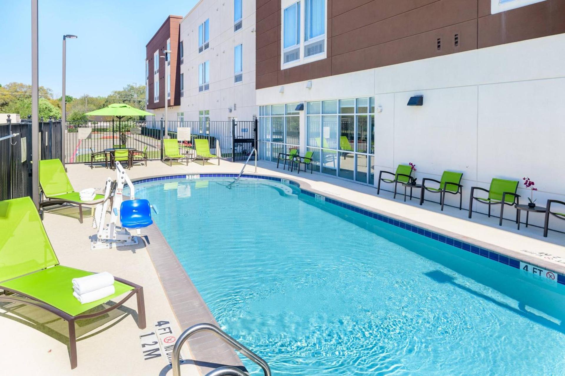 SpringHill Suites Houston Pearland photo 19