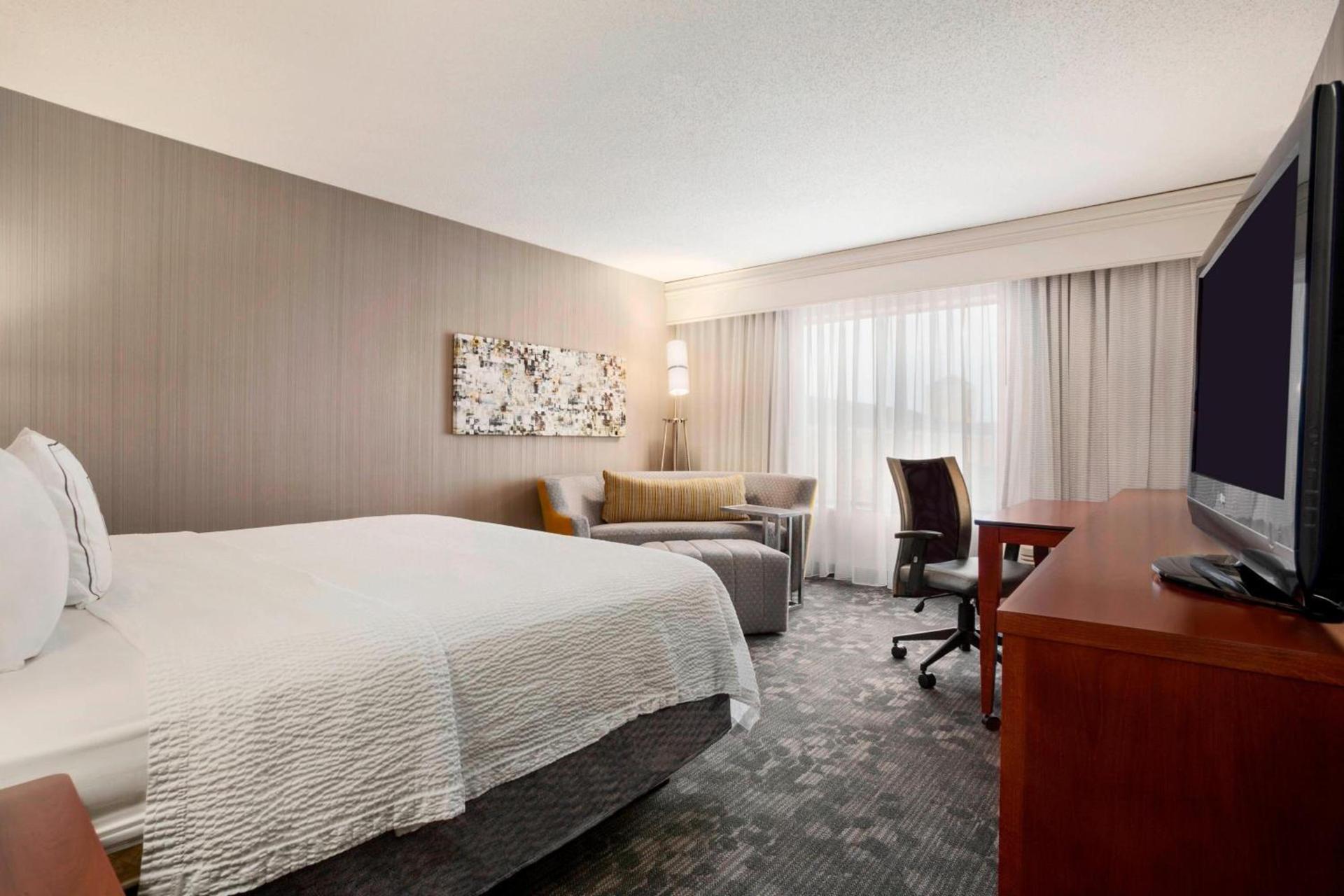 Courtyard by Marriott Springfield photo 10