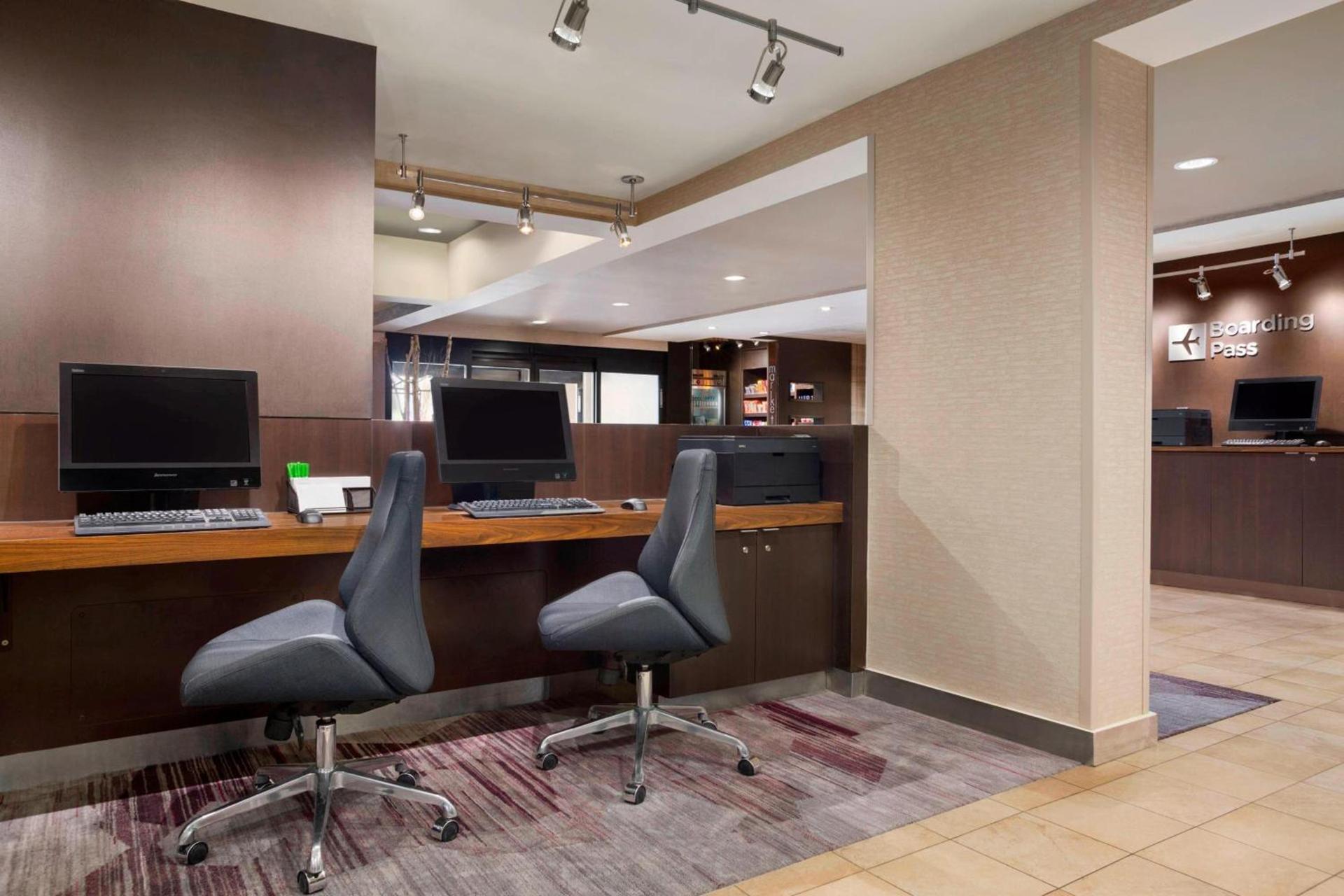 Courtyard by Marriott Springfield photo 22