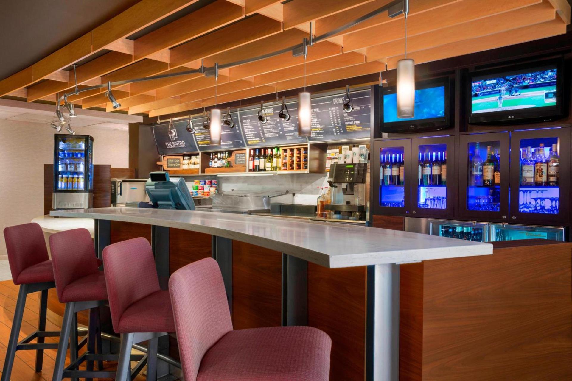 Courtyard by Marriott Springfield photo 29