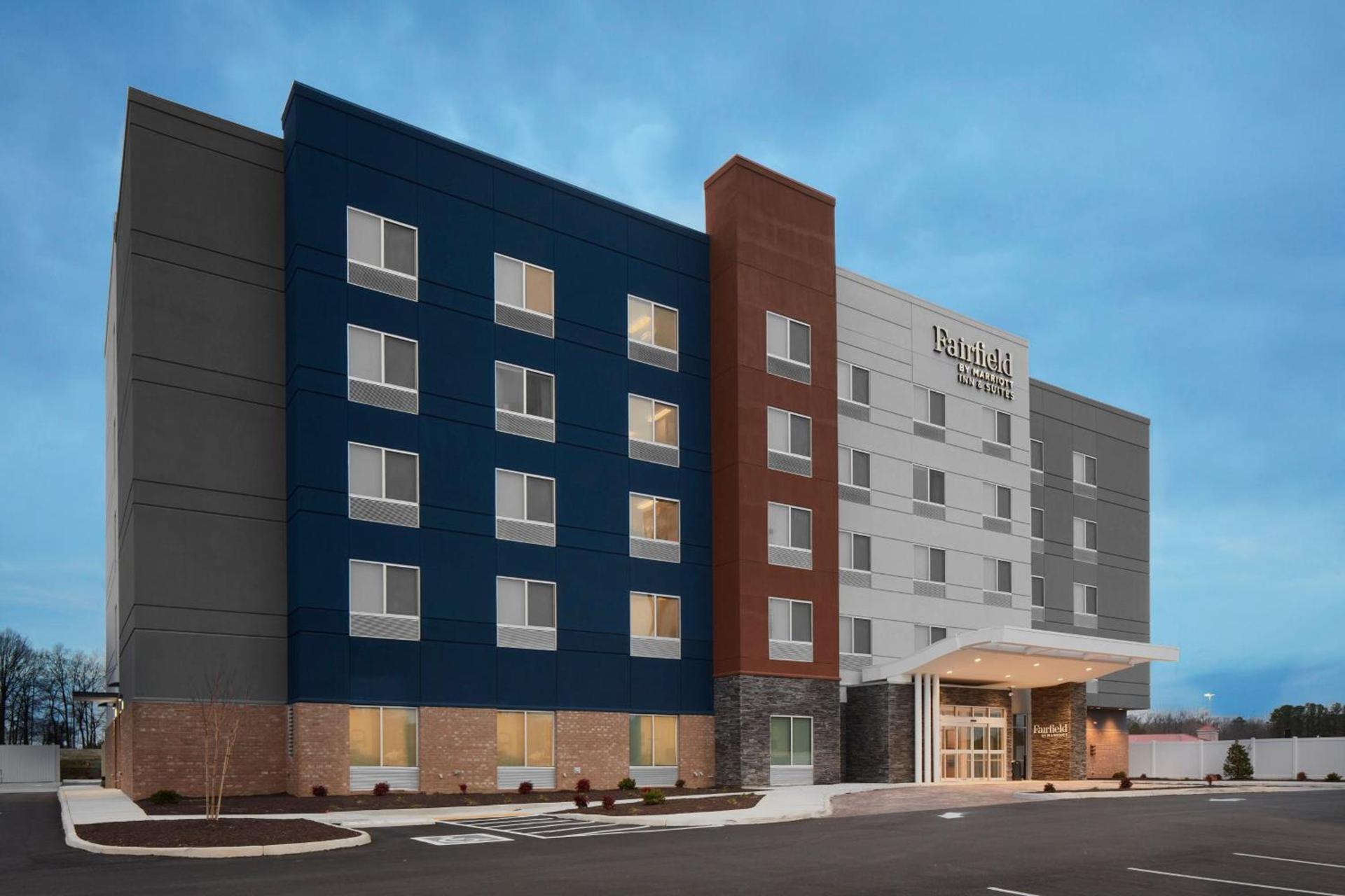 Fairfield Inn & Suites by Marriott Stony Creek photo 4