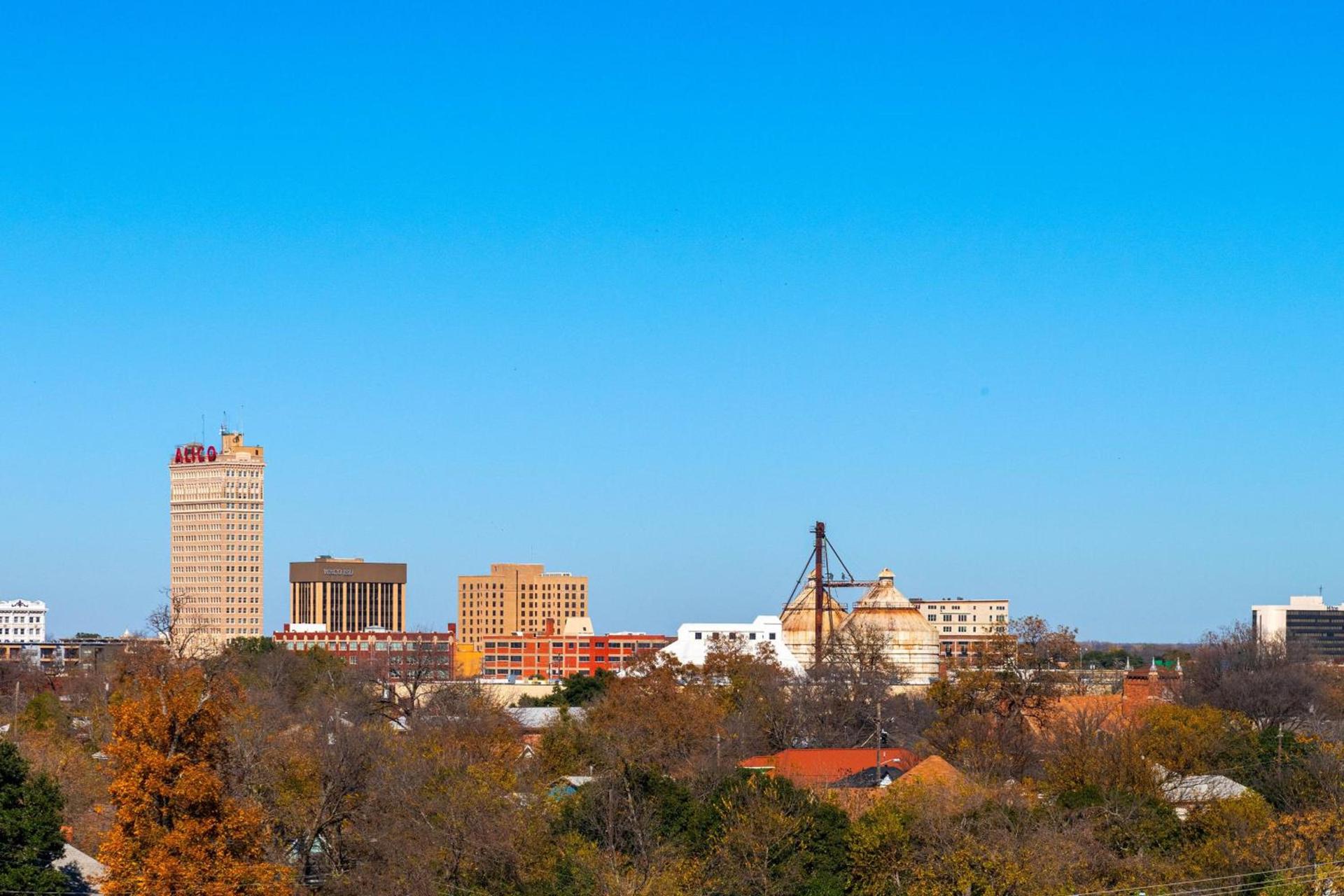 Aloft by Marriott Waco Downtown photo 10