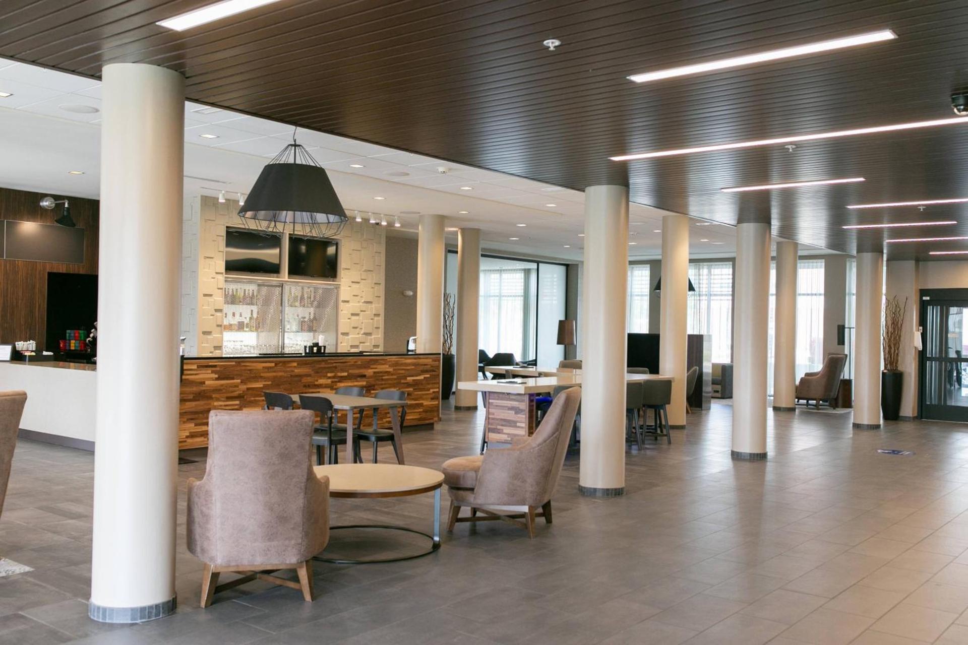 Courtyard by Marriott Elkhart photo 12