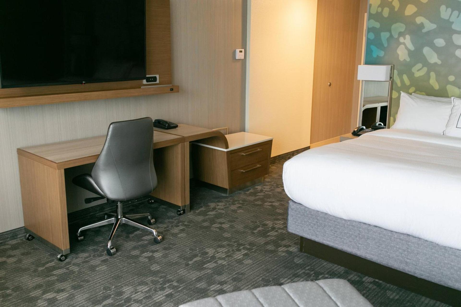 Courtyard by Marriott Elkhart photo 15
