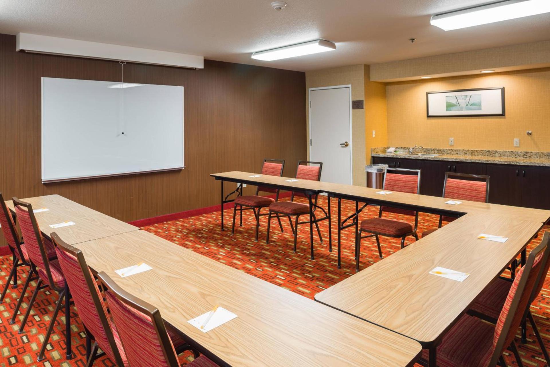 Courtyard by Marriott Vacaville photo 34