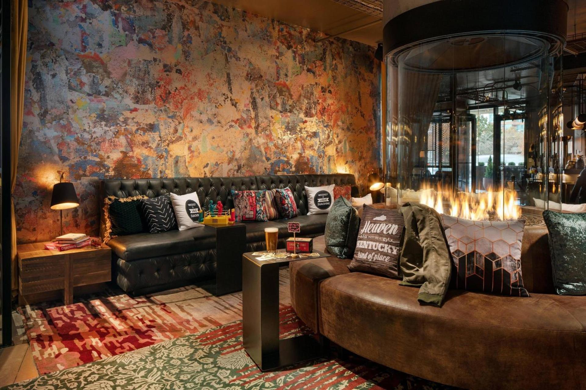 Moxy Louisville Downtown photo 9