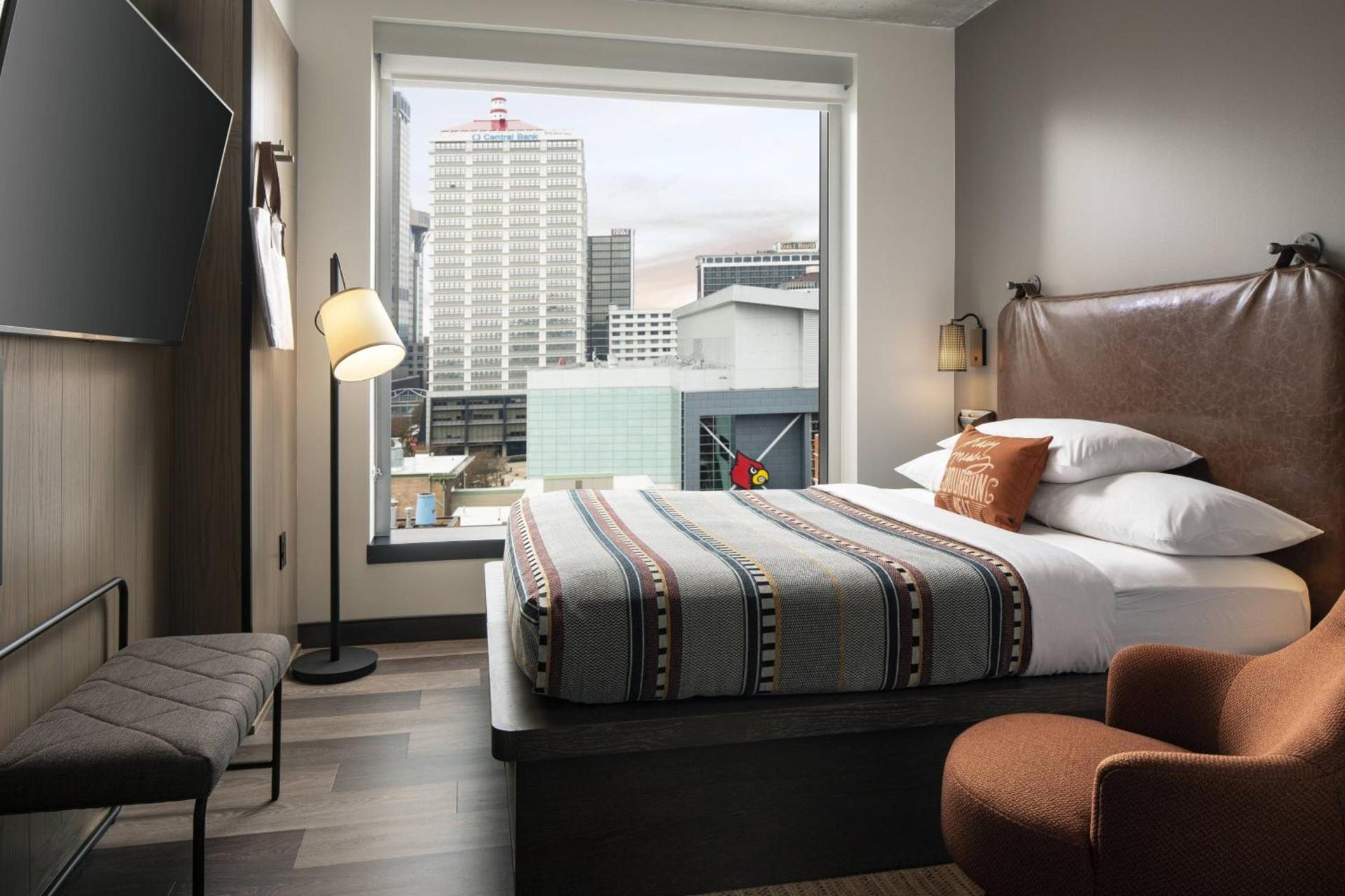 Moxy Louisville Downtown photo 60
