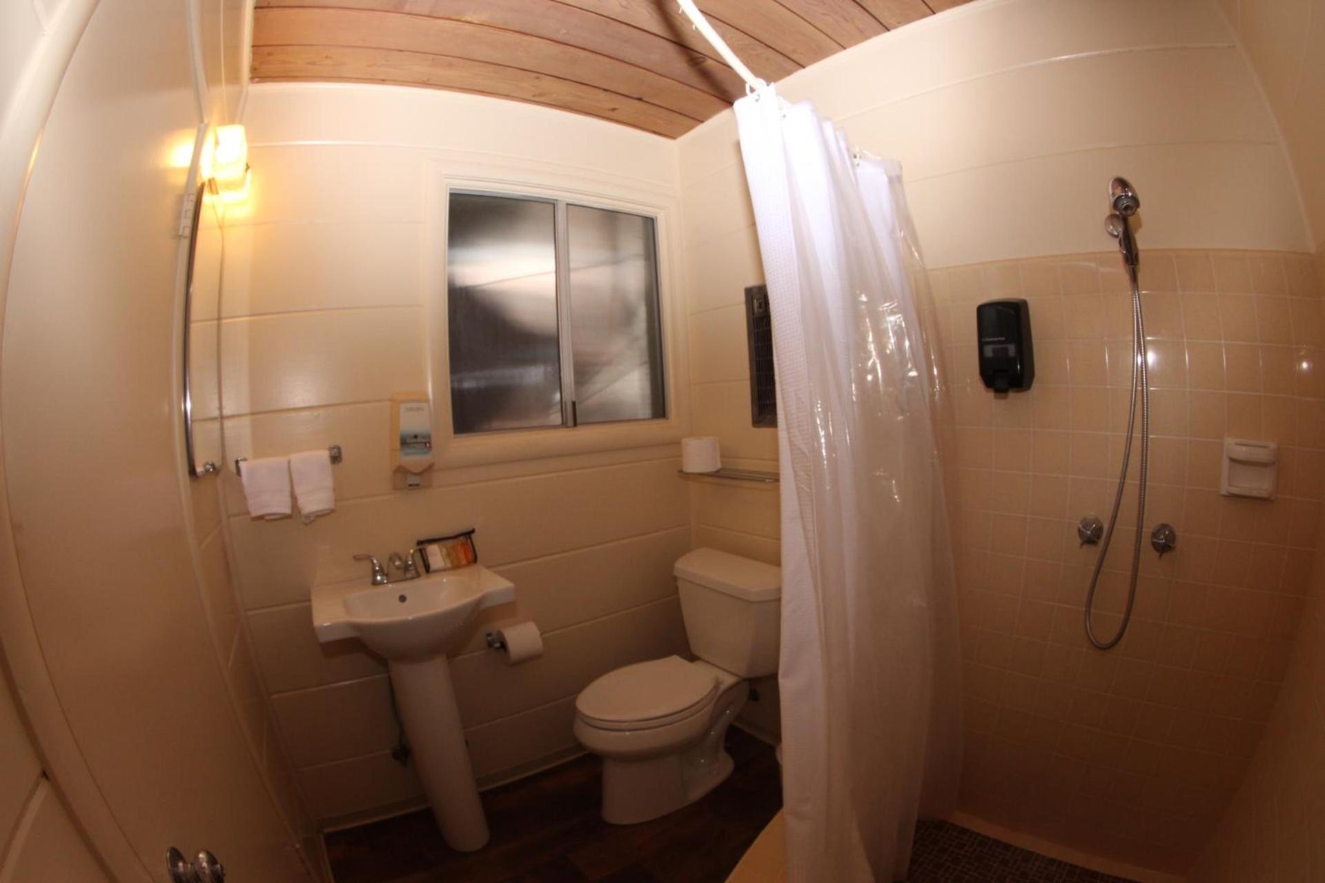 Little European Lodge photo 13