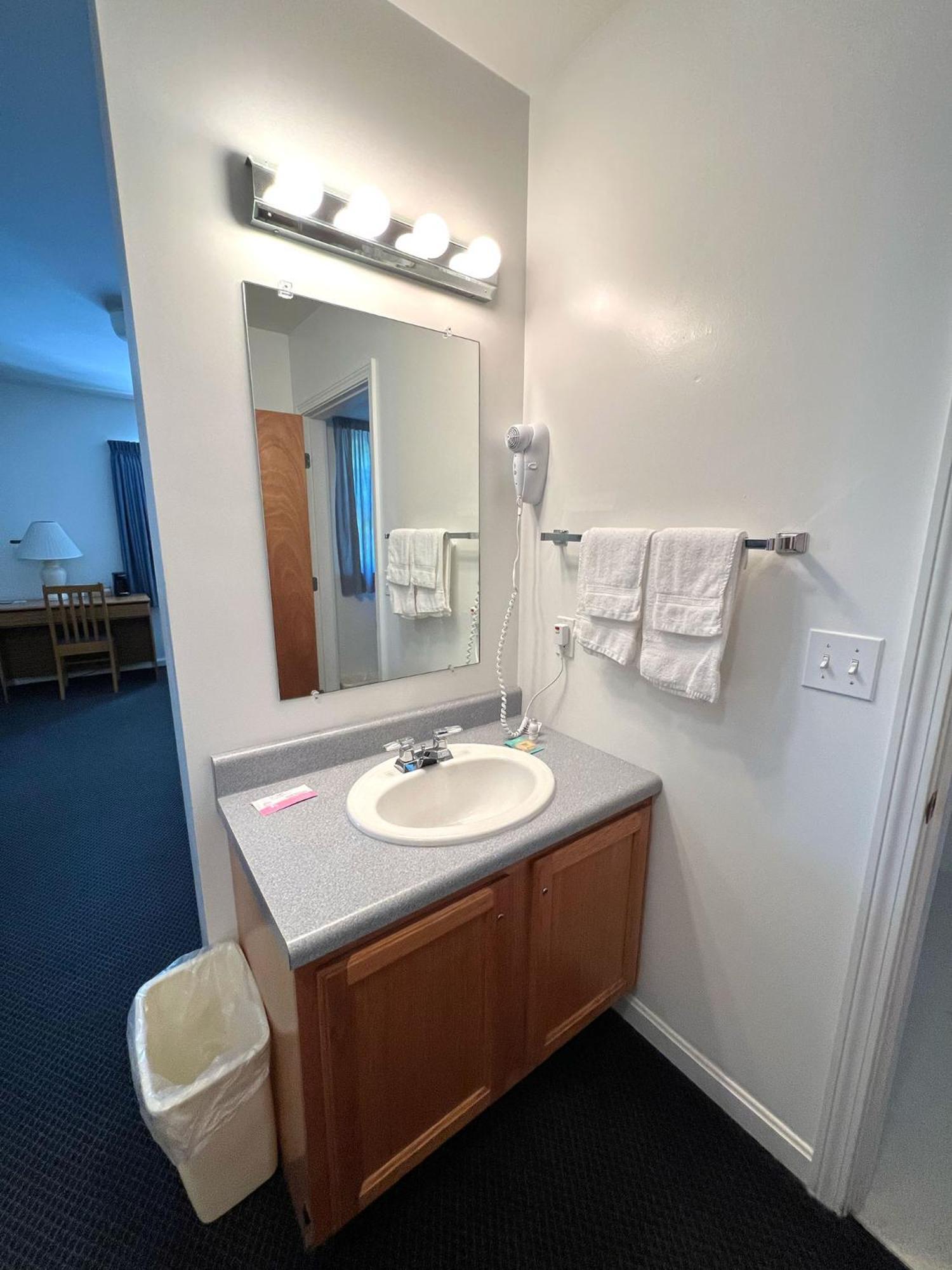 Ocean Acres Ogunquit photo 35