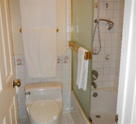 GetAways at Olympic Village Inn photo 18