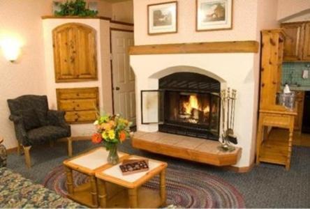 GetAways at Olympic Village Inn photo 14