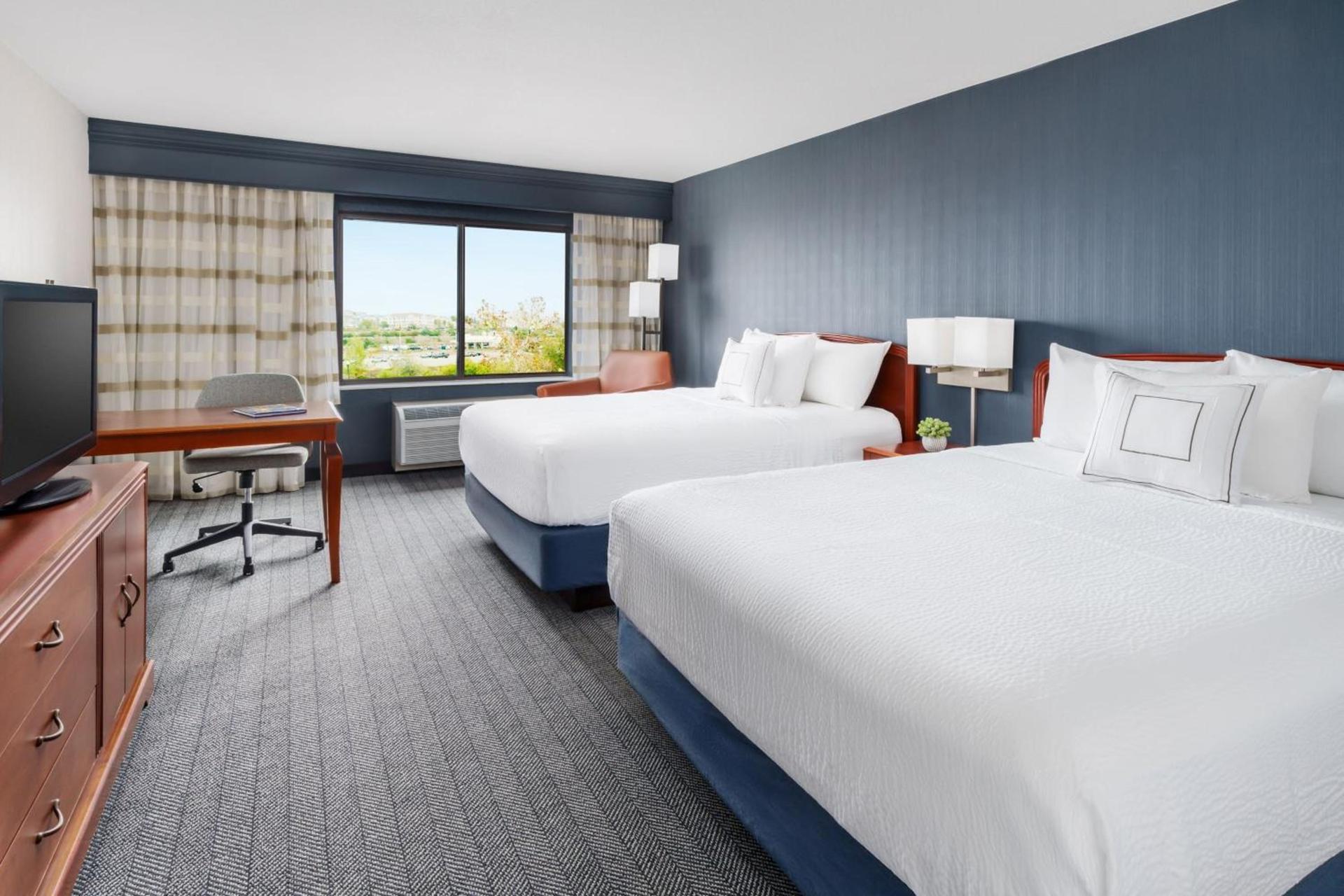 Courtyard by Marriott Sacramento Folsom photo 10
