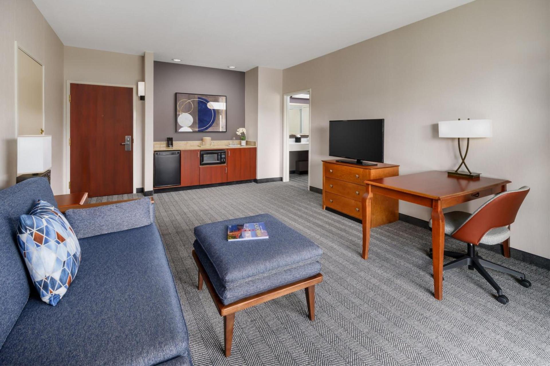Courtyard by Marriott Sacramento Folsom photo 18