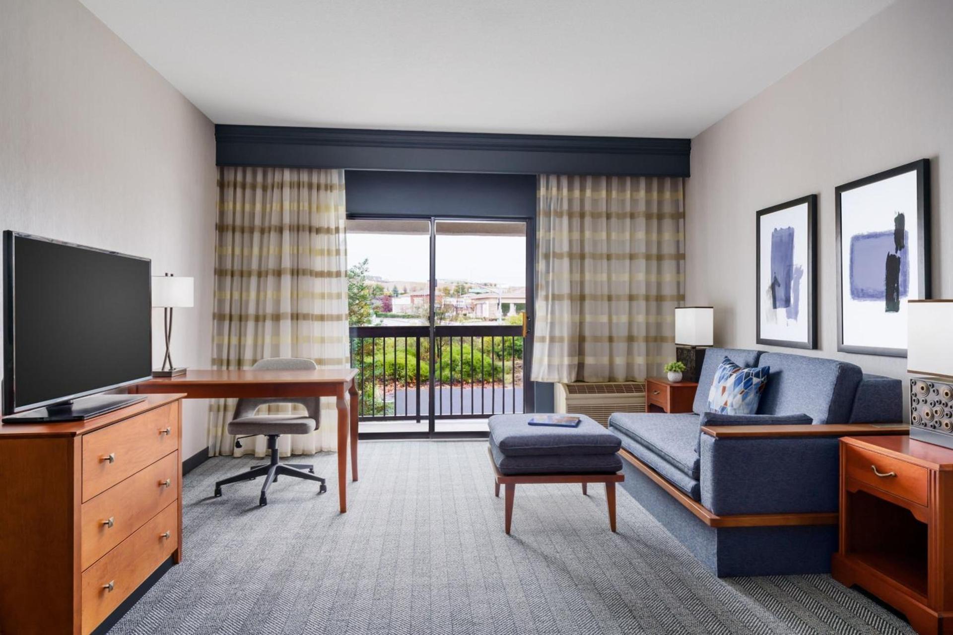 Courtyard by Marriott Sacramento Folsom photo 19