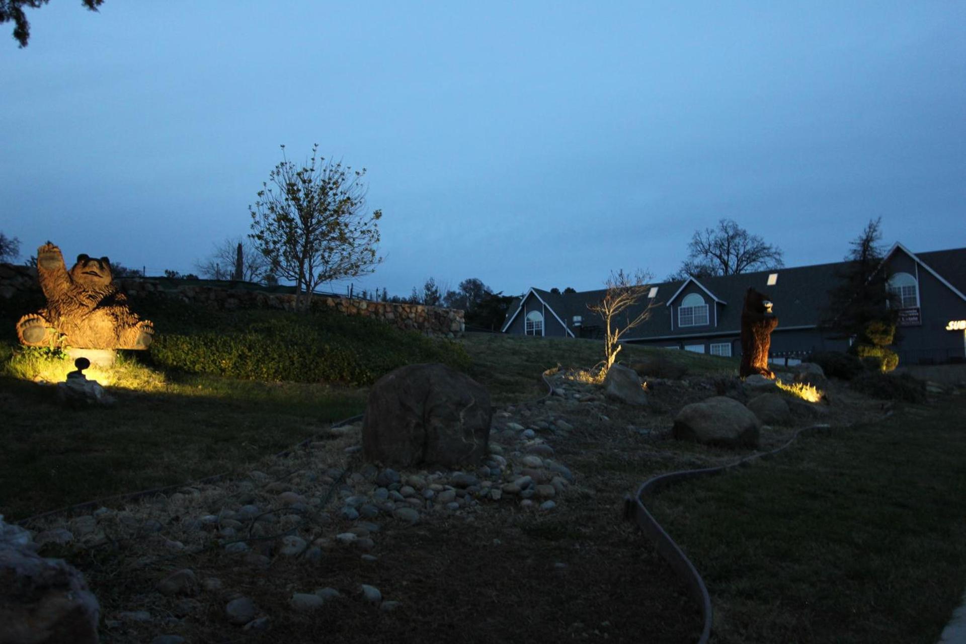 Oakhurst Lodge photo 14