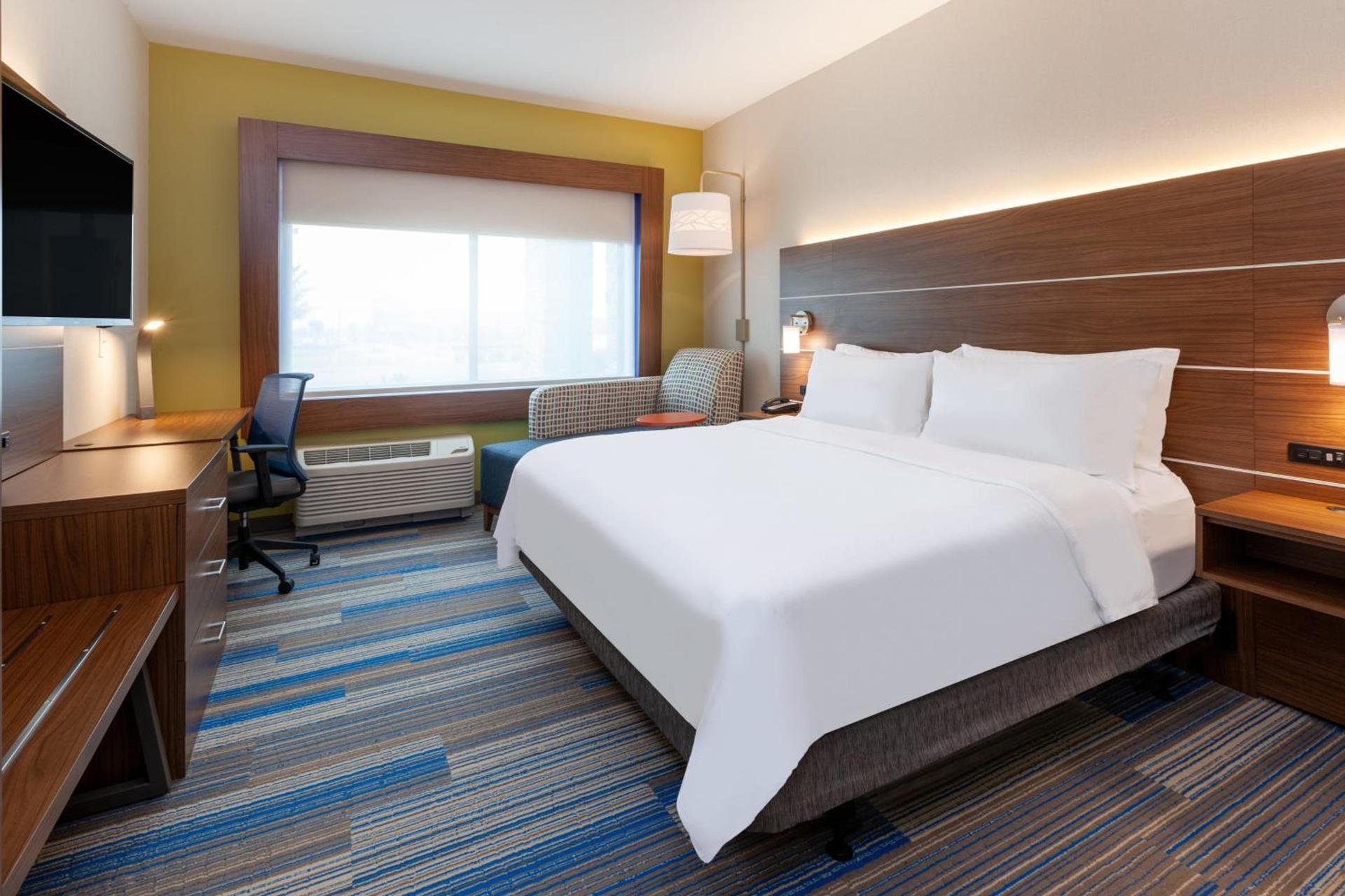 Holiday Inn Express & Suites Brunswick-Harpers Ferry Area by IHG photo 72