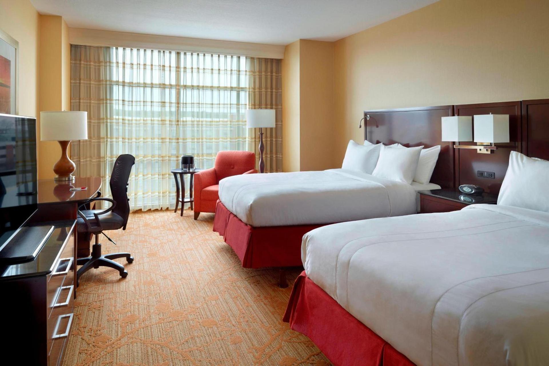 Marriott Bloomington Normal Hotel and Conference Center photo 28