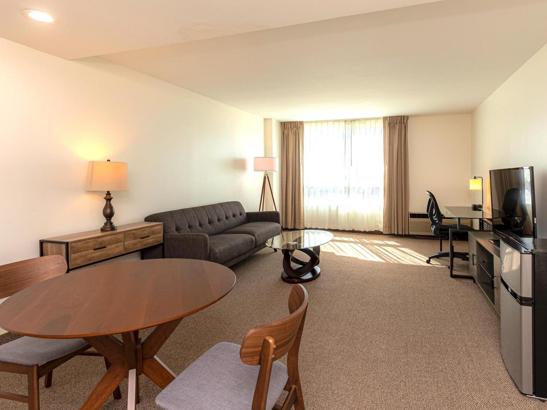 New Gardena Hotel photo 21