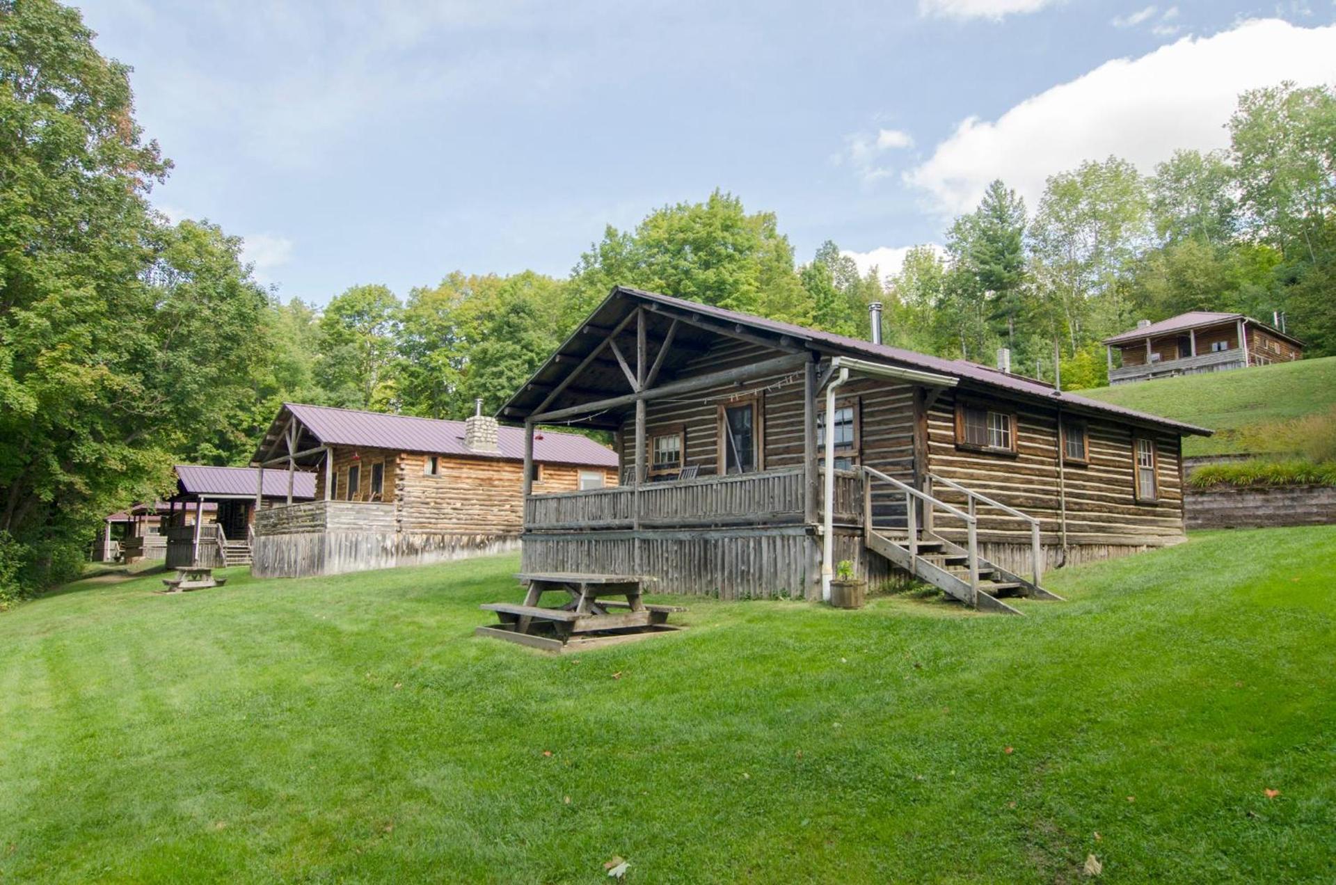 Mountain Lake Cottages photo 1
