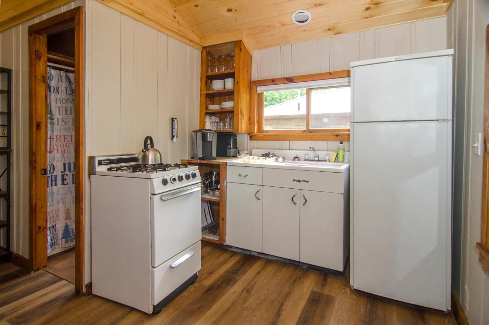 Mountain Lake Cottages photo 42