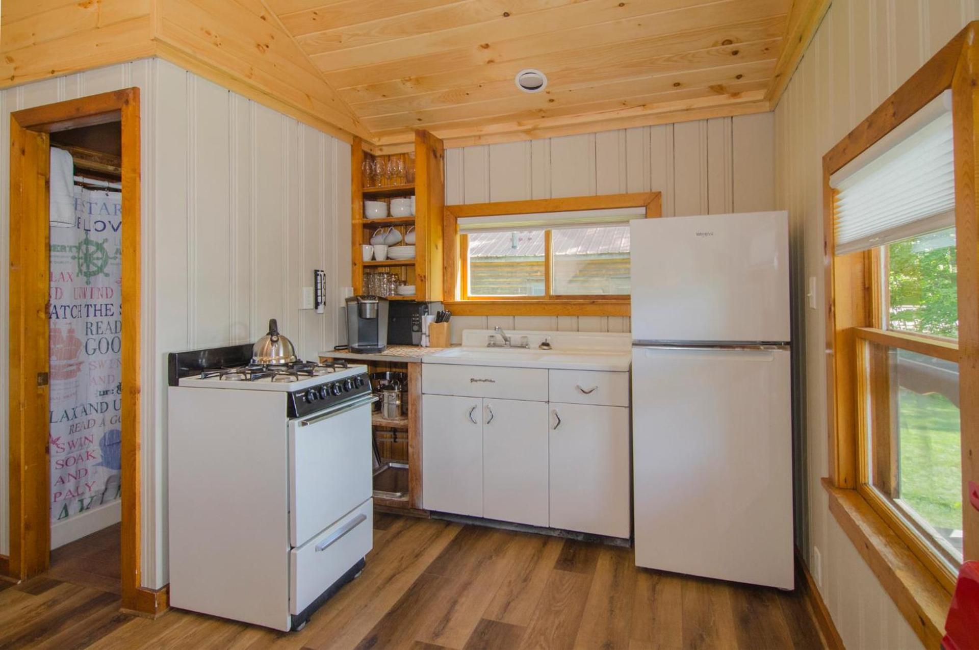 Mountain Lake Cottages photo 40